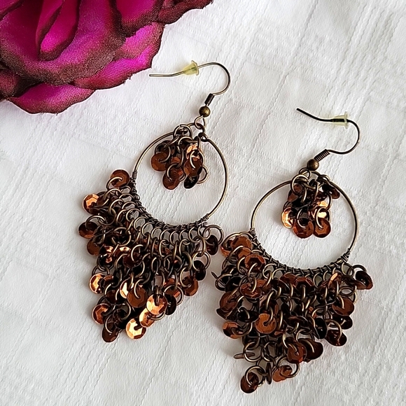 🔥3/$15 bronze dangle earrings - Picture 1 of 2